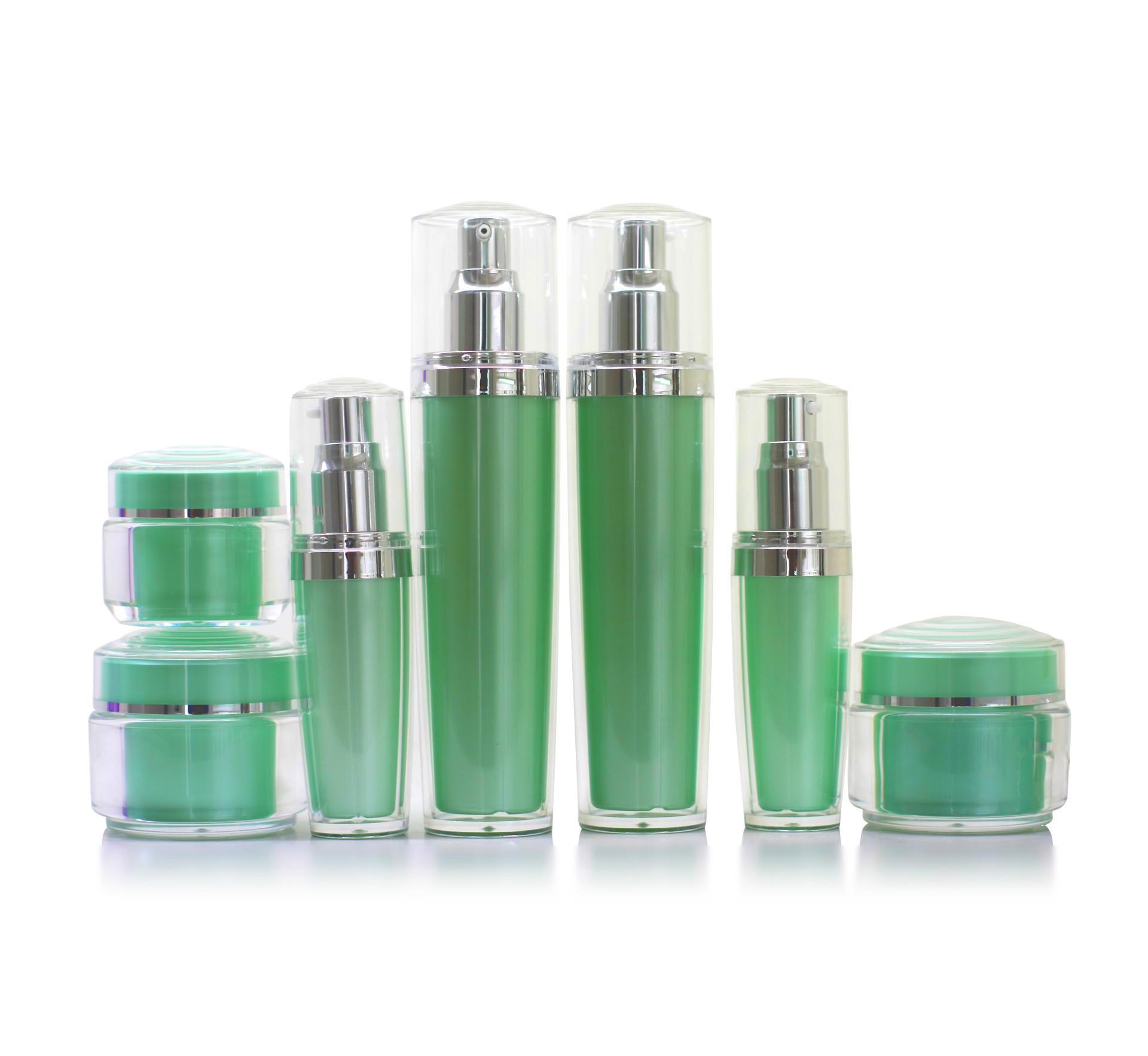 護膚品與衛(wèi)生用品的區(qū)別 守護健康的雙重防線